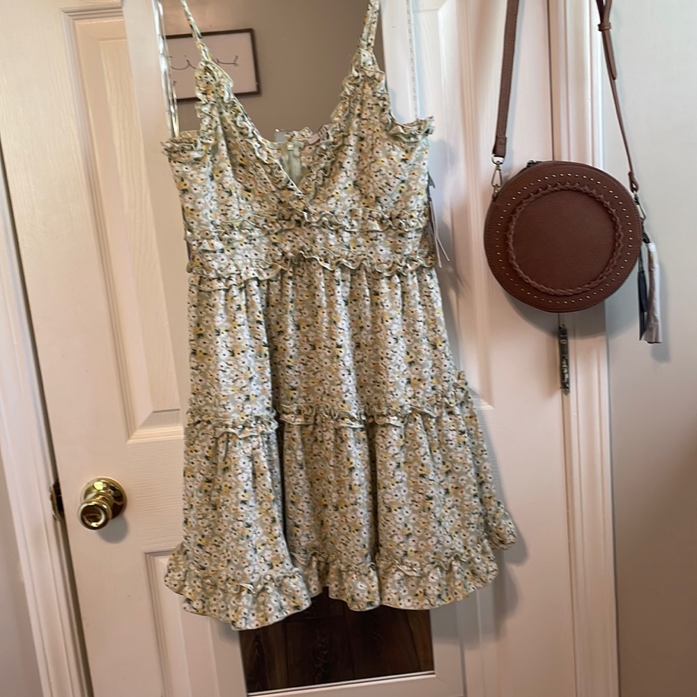 Summer mini! Never worn!!